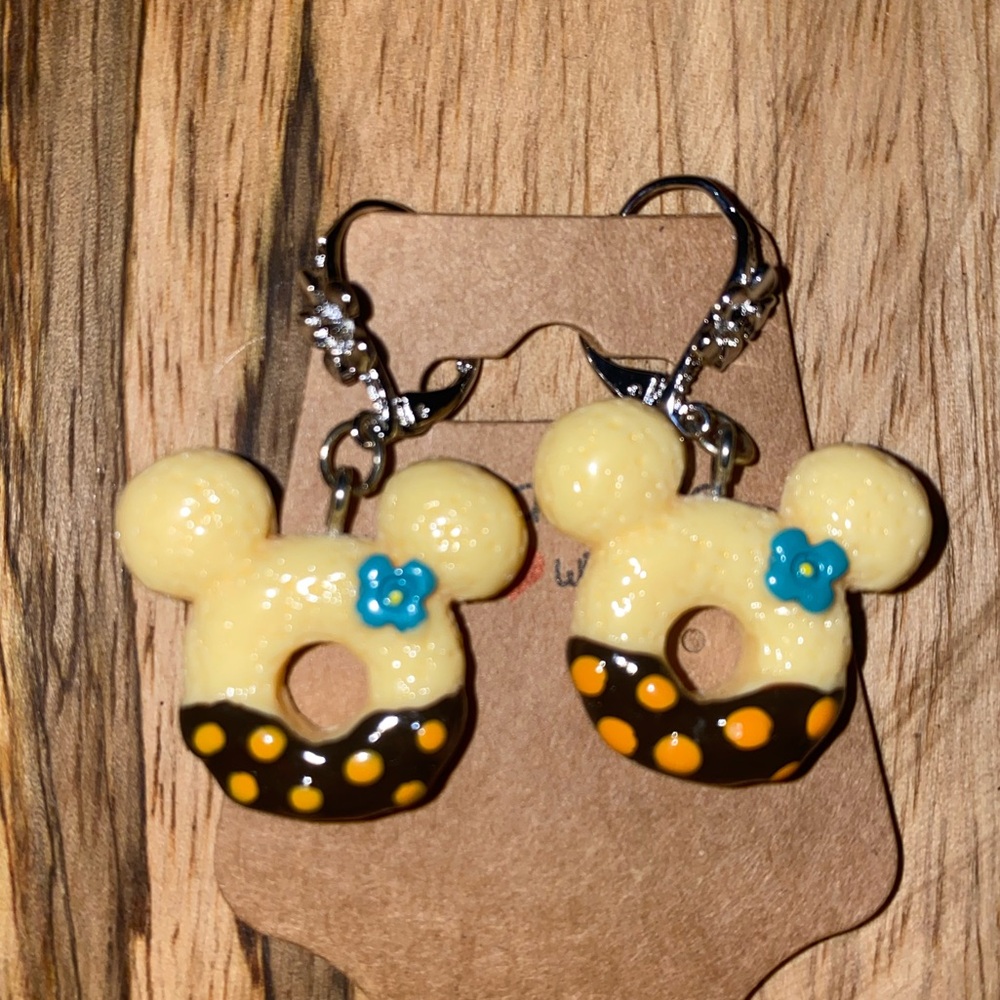 Mickey Donut earrings